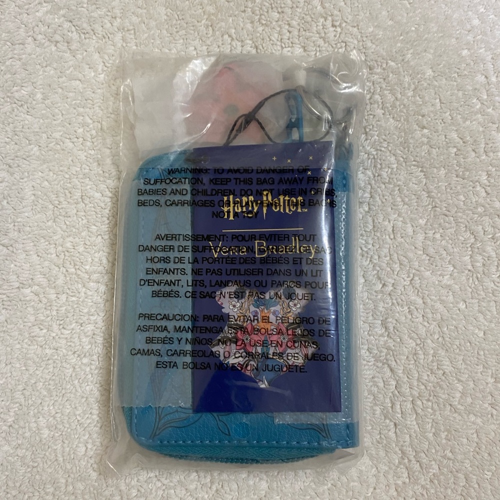Vera Bradley Harry Potter Book Charm Herbology - Picture 3 of 6